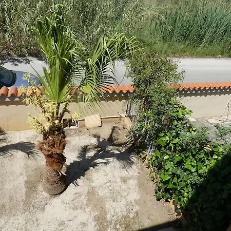Bruno 2 Hébergement de vacances *